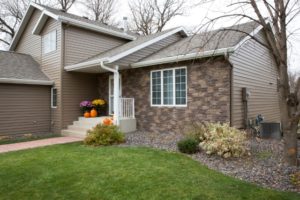 manufactured stone veneer and seamless siding